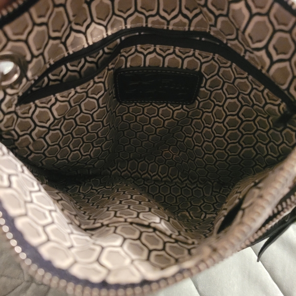 Vintage Fossil boho crossbody purse. Roomy, multiple pockets - Picture 6 of 12